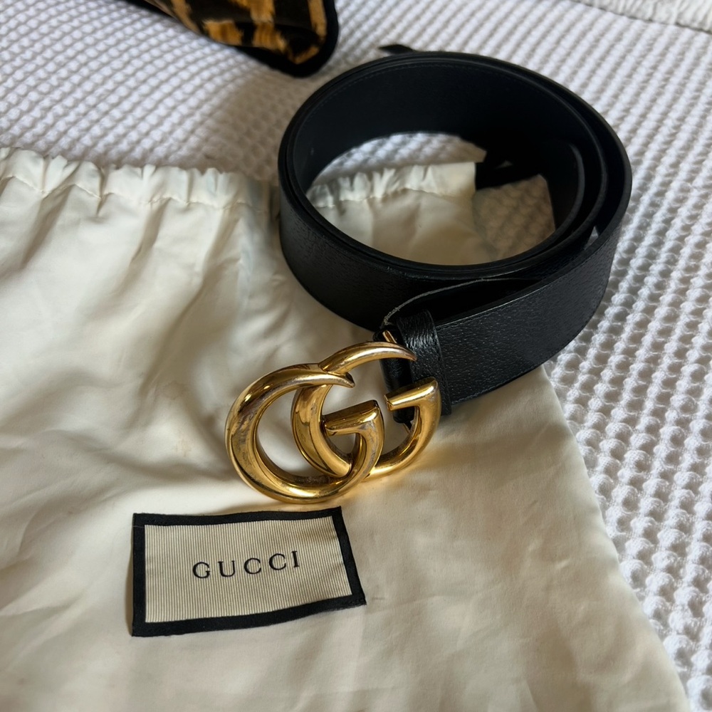 Gucci Black Belt with Gold GG Buckle